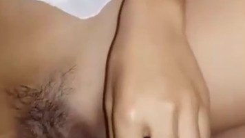 Pembantu Diajak Majikan Check-in ke Hotel