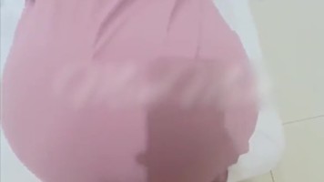 Bunda MinMin Suka Dientot Gaya Doggystyle