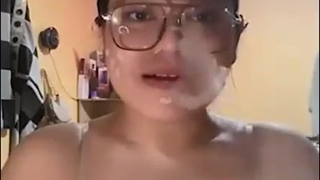 Mbak Lynn Tobrut Live Sebelum Tidur