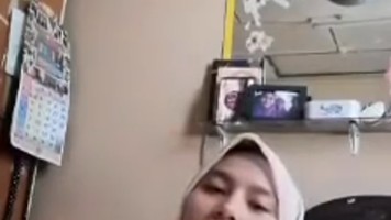 Bokep Jilbab Ukhti Cakep doyan Colmek beb