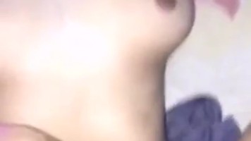 Pacar Hijab Menikmati Banget