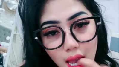 Bokep Live Tante Sandra Cantik Montok