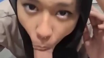 Nur Sarina Jilbabers Binal Penurut